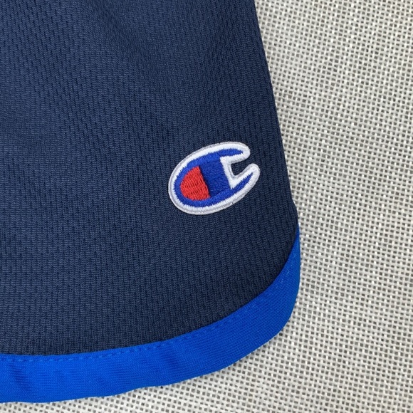 CHAMPION Toddler Boys Contrast Binding "C" Patch Shorts Size 2T - Picture 2 of 6